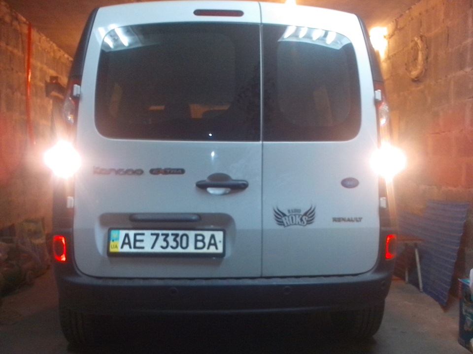 Лівий ліхтар заднього ходу 5