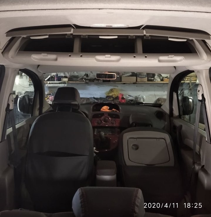 Авіополка в Kangoo 2 4