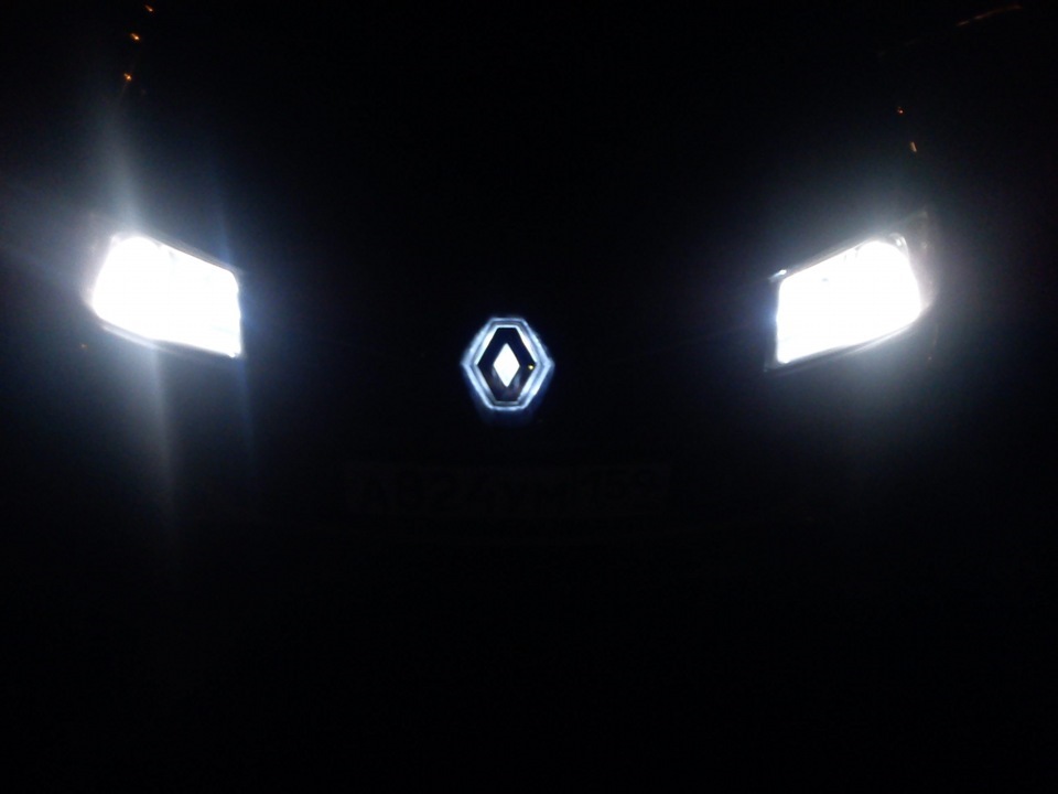 LED підсвічування значок Renault 1