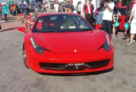 Як звучить Ferrari 458 Spider. 1