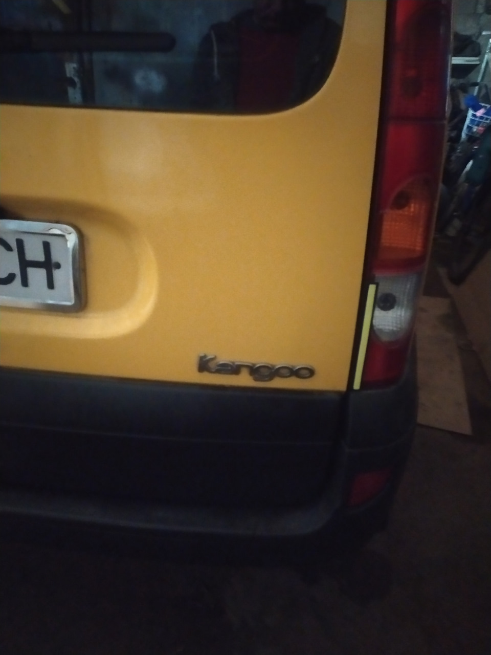 Заднє світло. 2