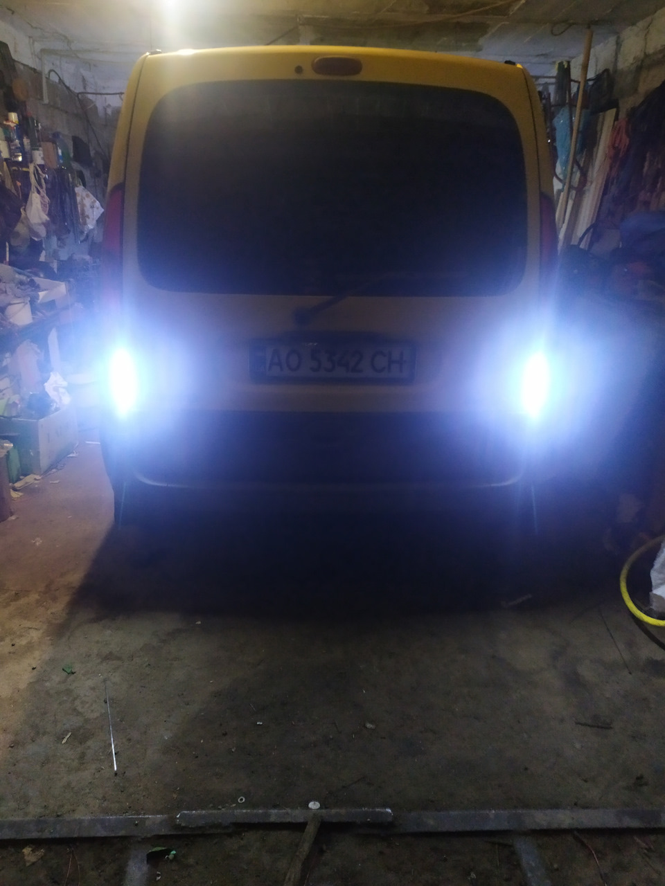 Заднє світло. 3