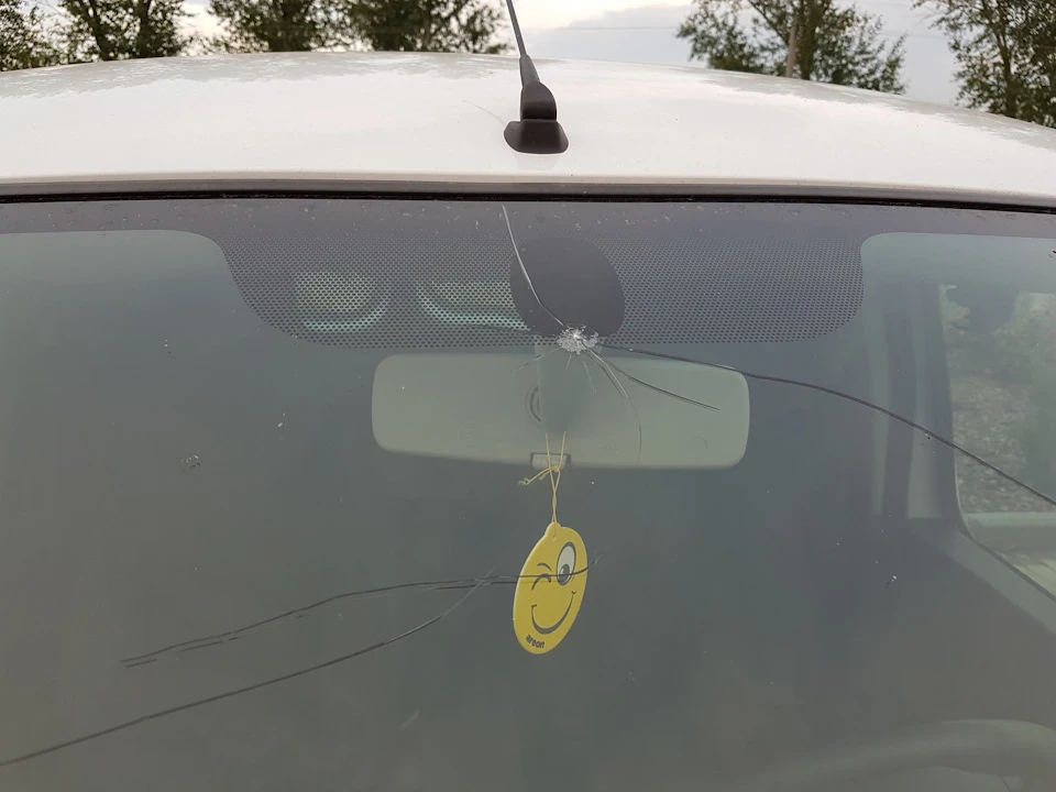 Впіймав несподіванок.