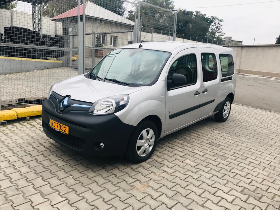 Renault Kangoo ZE Іграшка 1