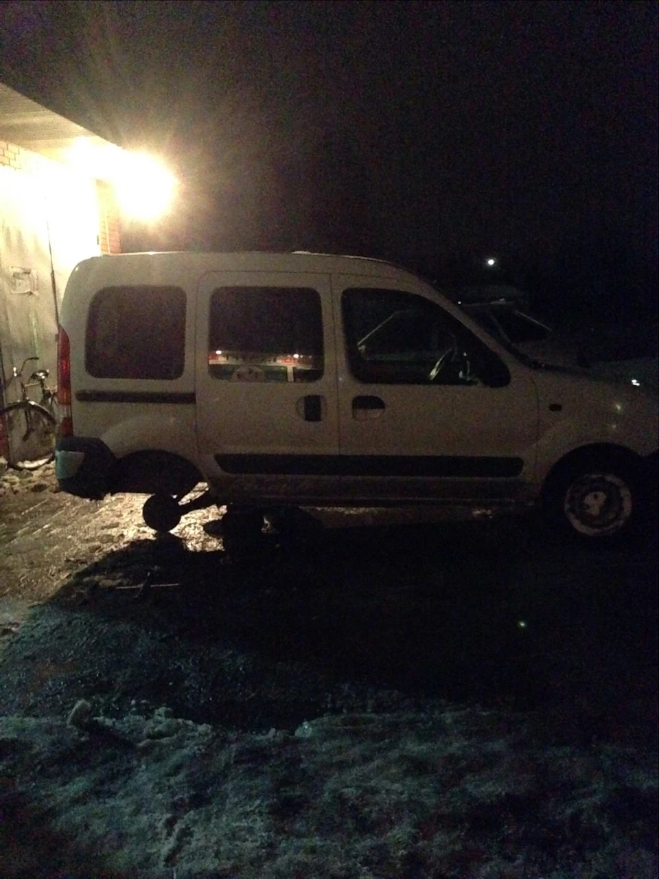 Шини Kumho WinterCraft Ice Wi31