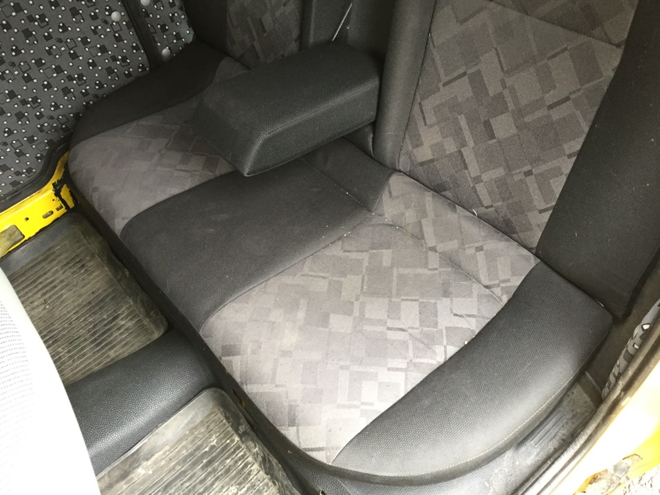 Продам салон для Renault Kangoo 1997-2008 3