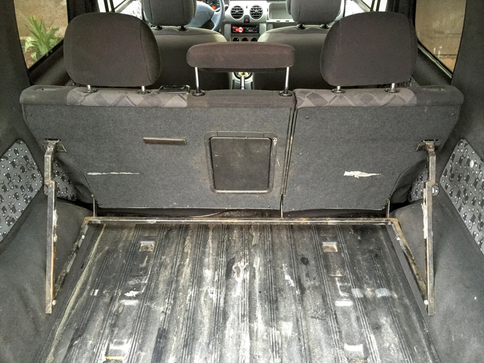 Продам салон для Renault Kangoo 1997-2008 5