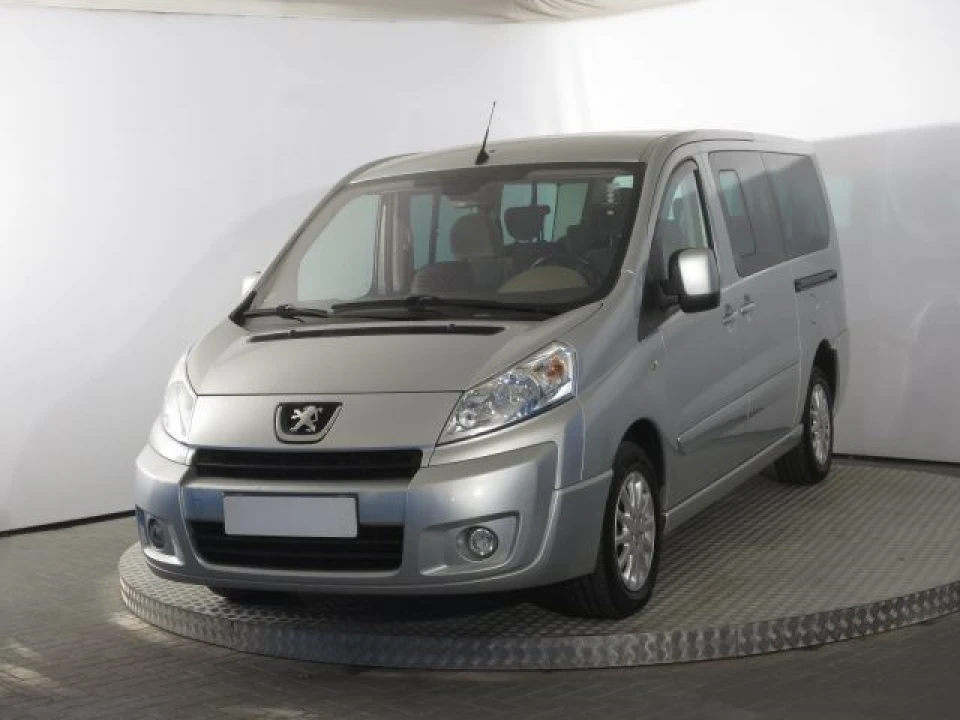 peugeot expert 2.0 hdi 2010 - їде 112 не більше.