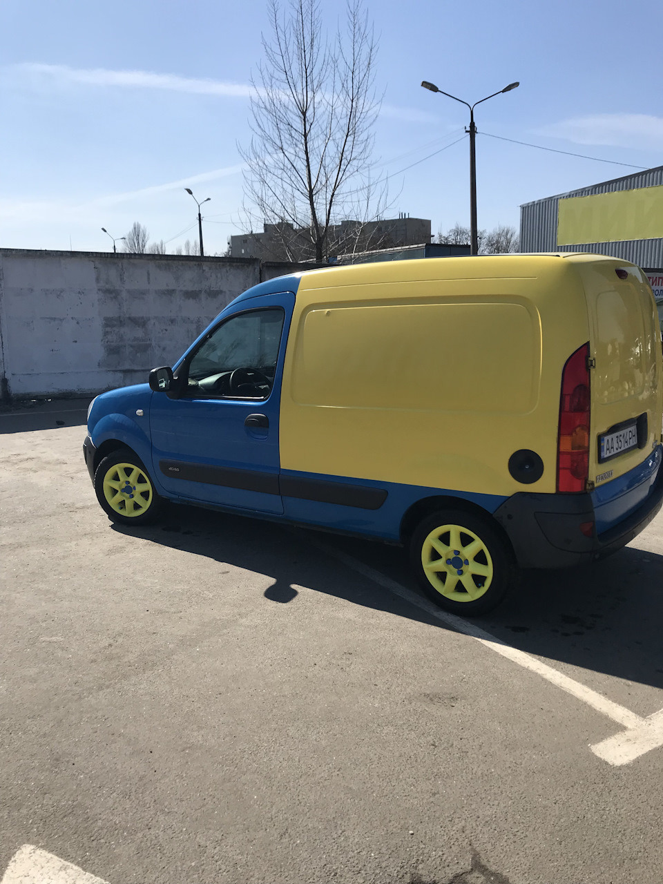 От і я перевзувся в літні капці 2
