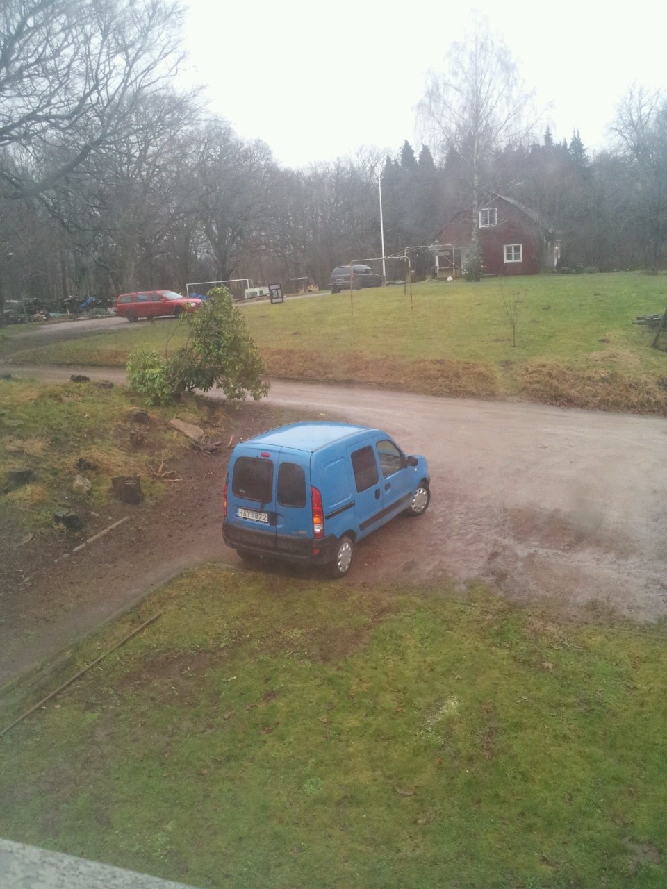 Мій Kangoo ще у швеції... 3