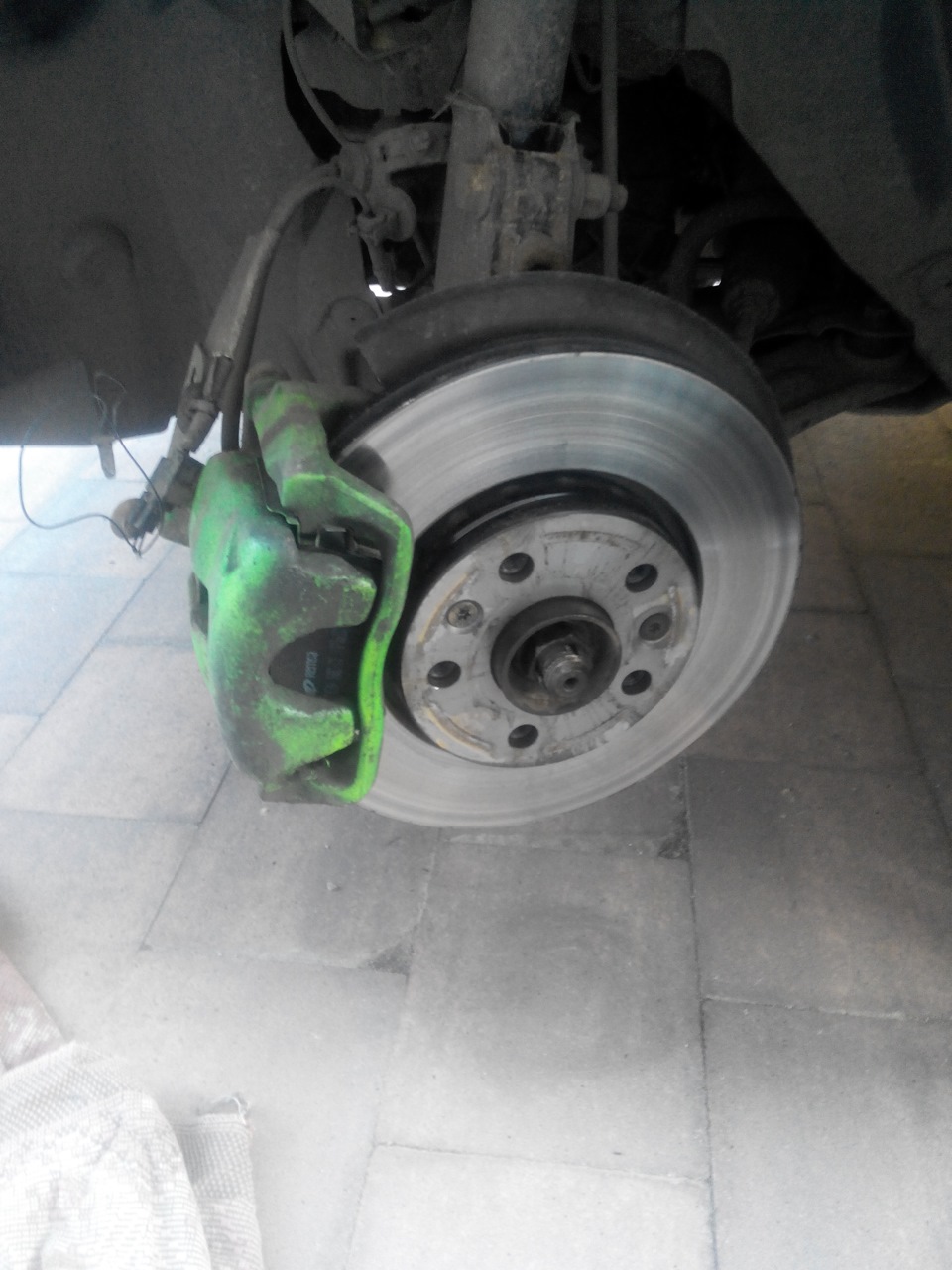 Колодки з датчиком зносу на kangoo 2 2