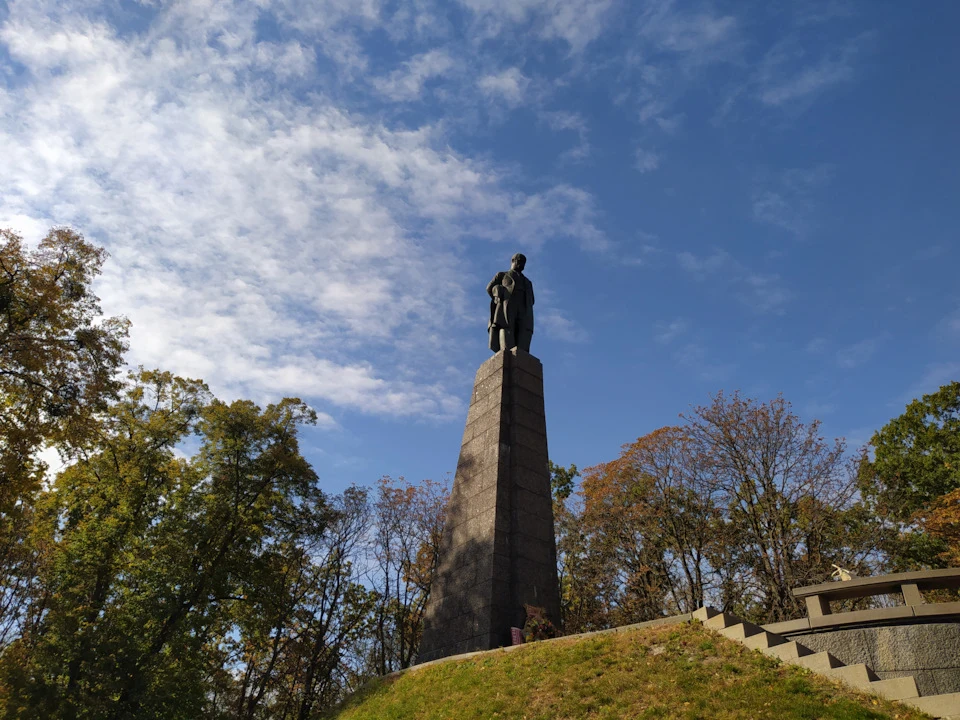 Поїздка до міста Канів. Частина 4. Тарасова Гора.