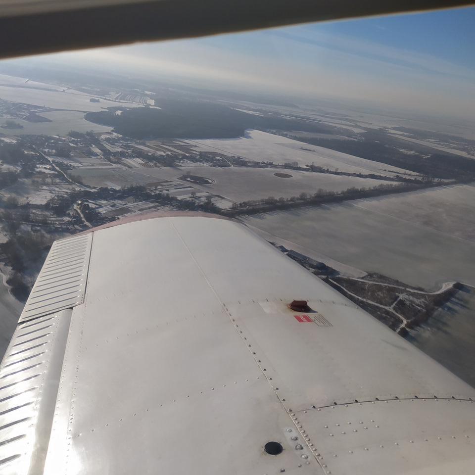Полетіли в небо! На Piper PA-28 Cherokee 3