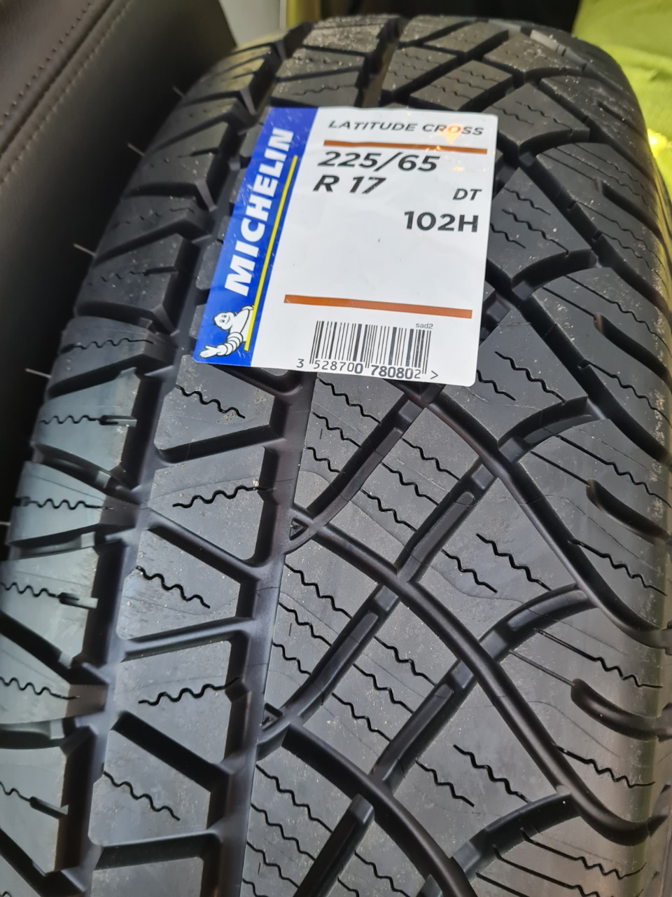 08. Перевзуття. Michelin Latitude Cross. 4