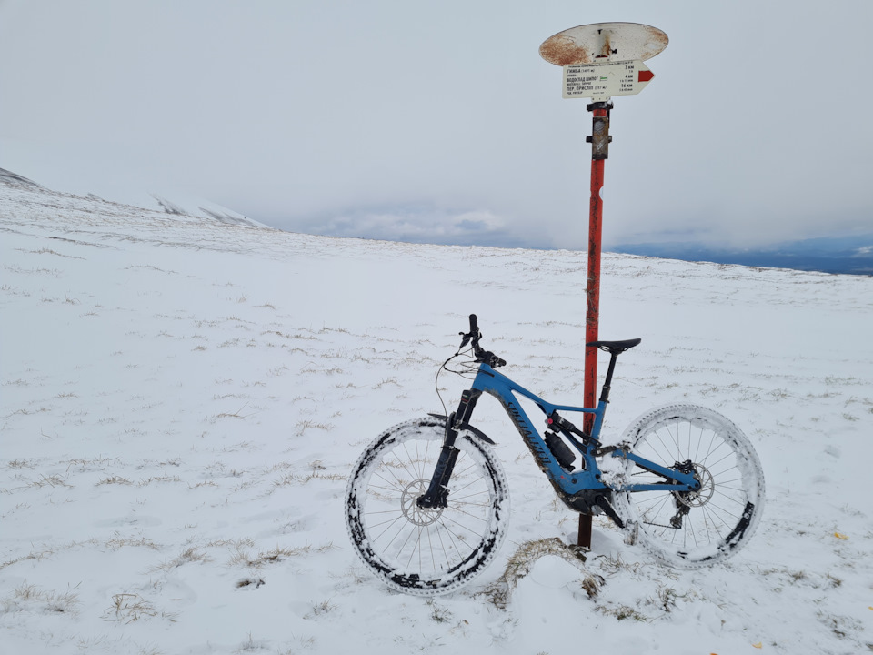14. Перевезення велосипеда, Частина 3. Велокріплення на фаркоп Thule VeloCompact 925 2