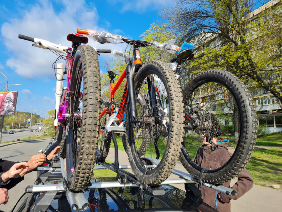 14. Перевезення велосипеда, Частина 3. Велокріплення на фаркоп Thule VeloCompact 925 4