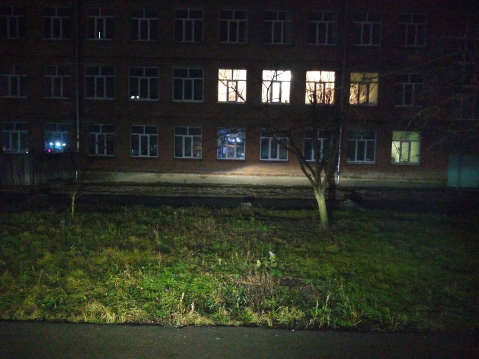 Заміна ламп ближнього світла 4