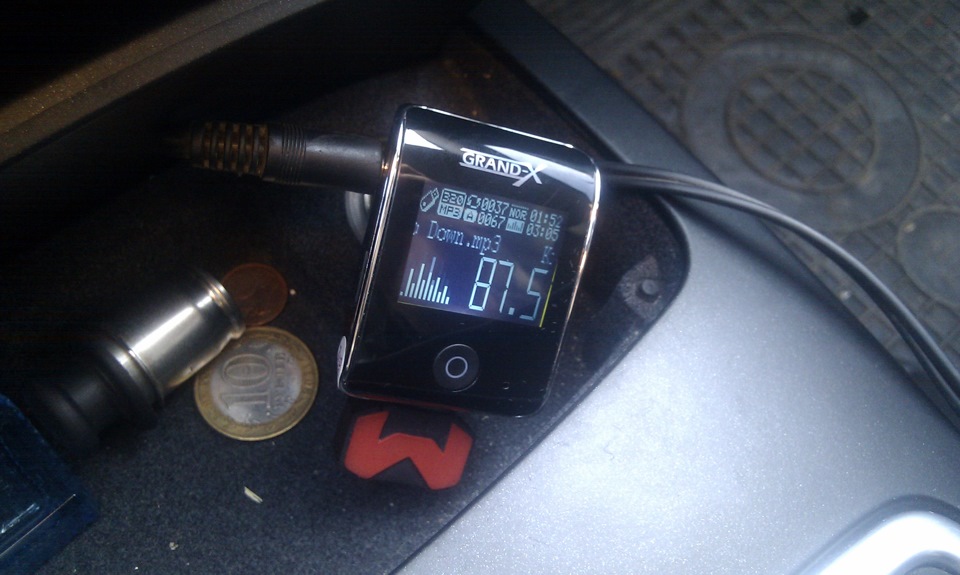 AUX + USB на штатному майфуні. 1