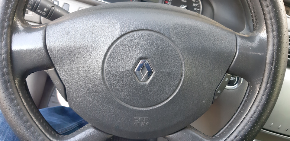 Кнопки круїз - контролю Renault Laguna 2 1