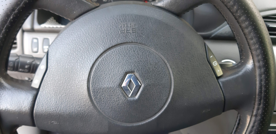 Кнопки круїз - контролю Renault Laguna 2 4