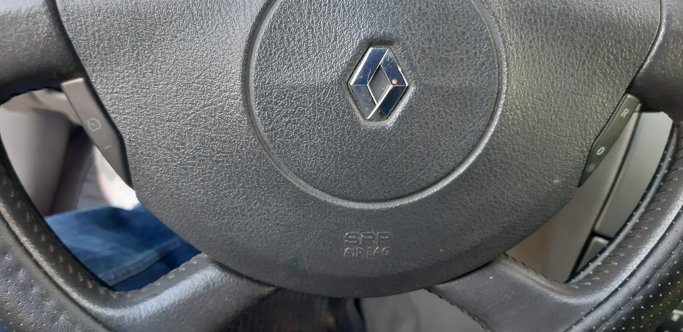 Кнопки круїз - контролю Renault Laguna 2 2