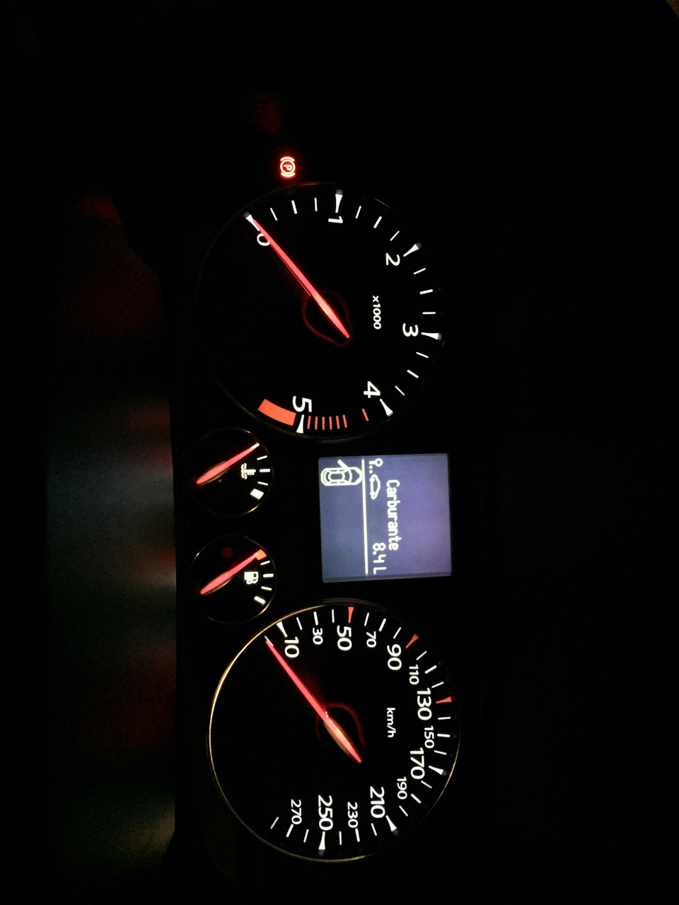 Який у кого розхід пального на Renault laguna 3 2.0 dci AT? 2
