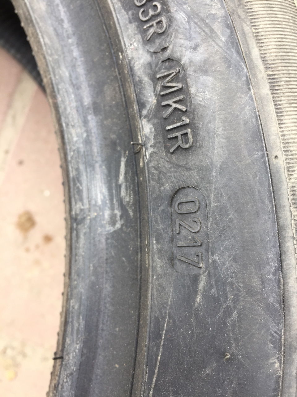 Перезувся SAVA INTENSA UHP 2 215 55 R17 98w XL 4