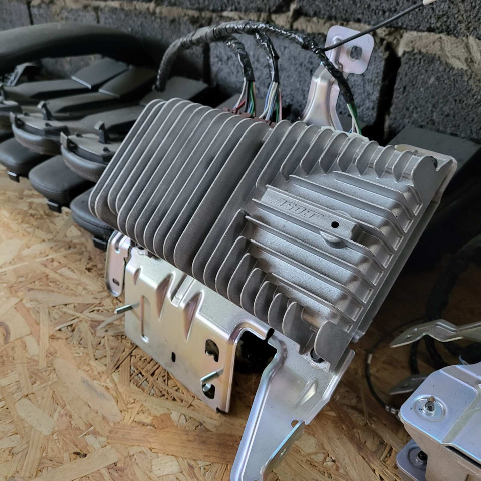 Автозвук Bose 1