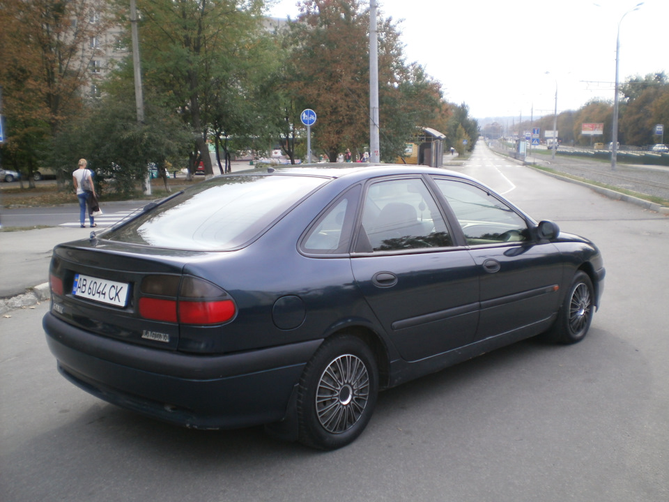 Так автомобіль виглядав зовні. 4