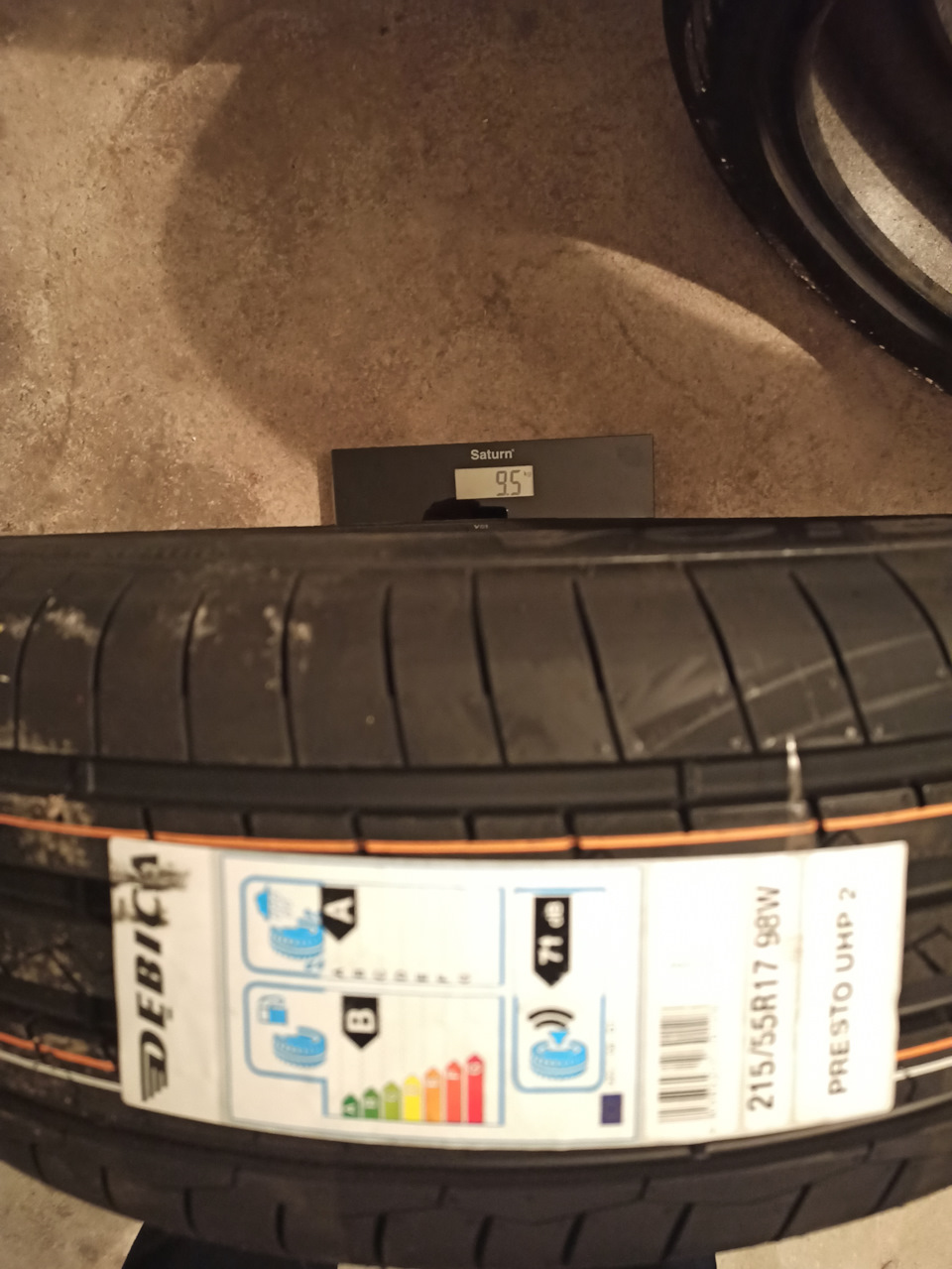 Літня гума Debica Presto UHP 2 215/55 R17 98W XL FP 4