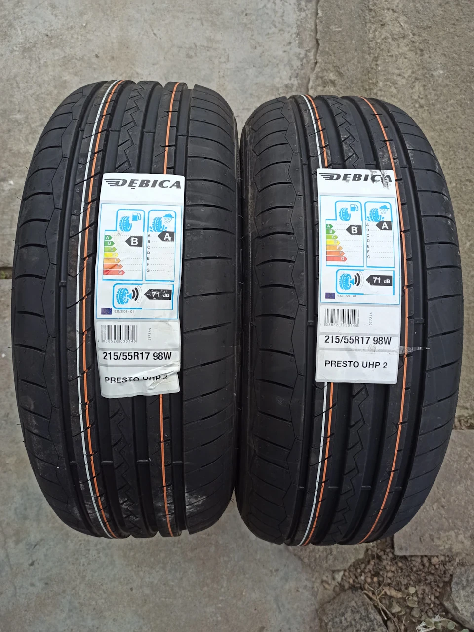 Літня гума Debica Presto UHP 2 215/55 R17 98W XL FP