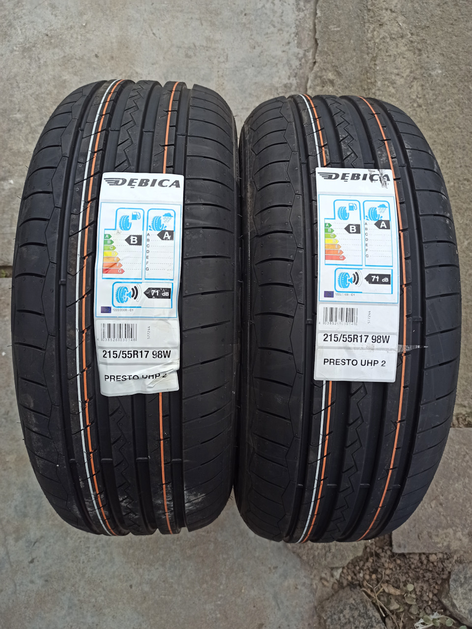 Літня гума Debica Presto UHP 2 215/55 R17 98W XL FP 1