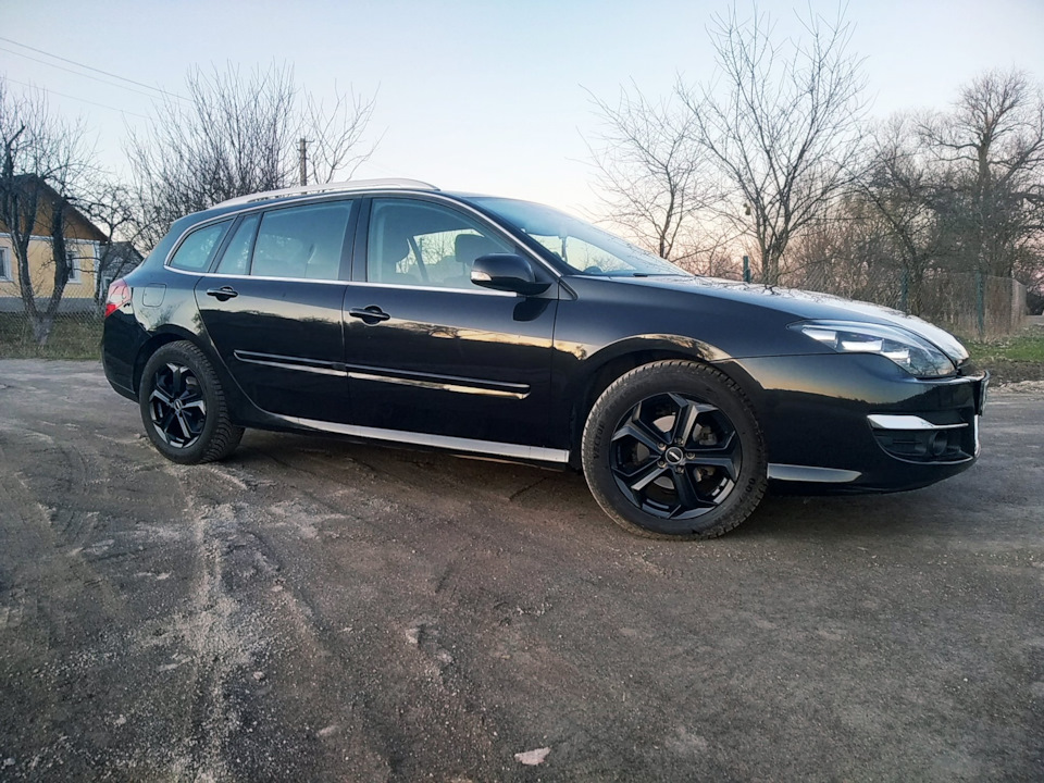 Примірявши 215х60 R17 1