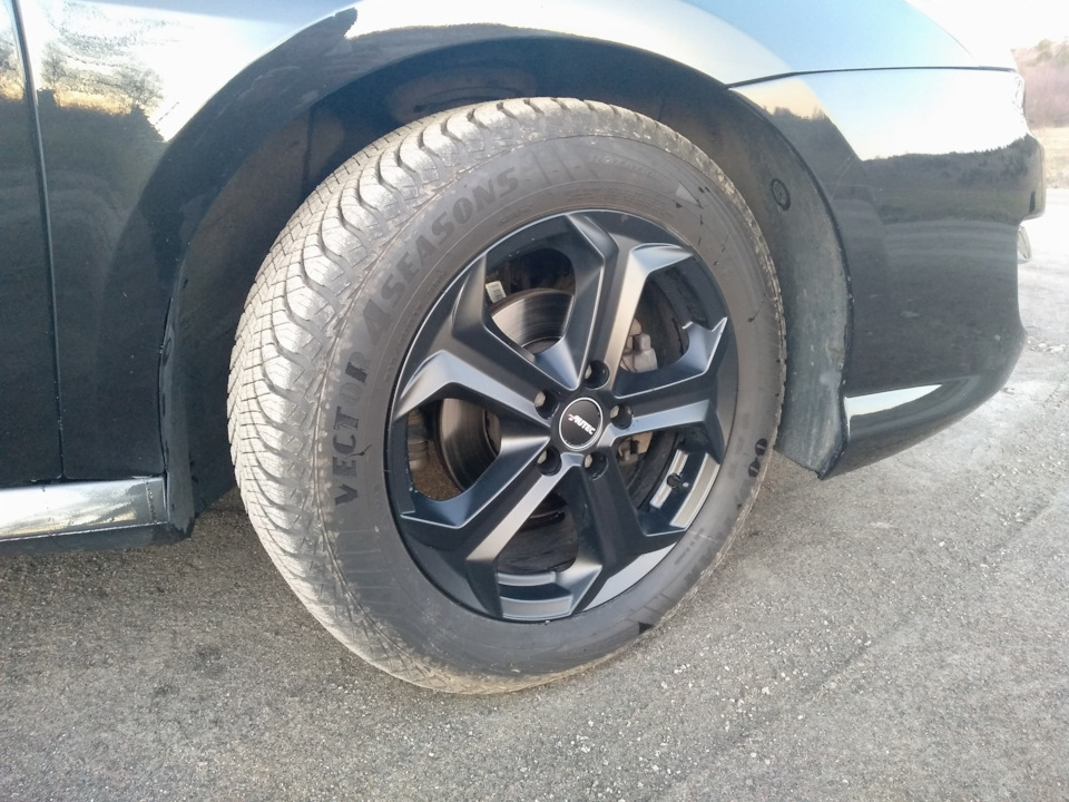 Примірявши 215х60 R17 5