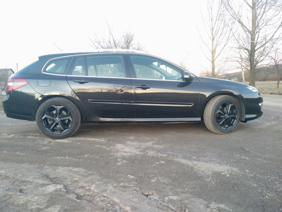 Примірявши 215х60 R17 4