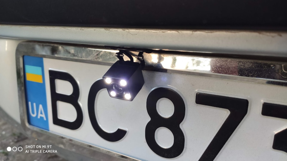 Камера заднього виду 1