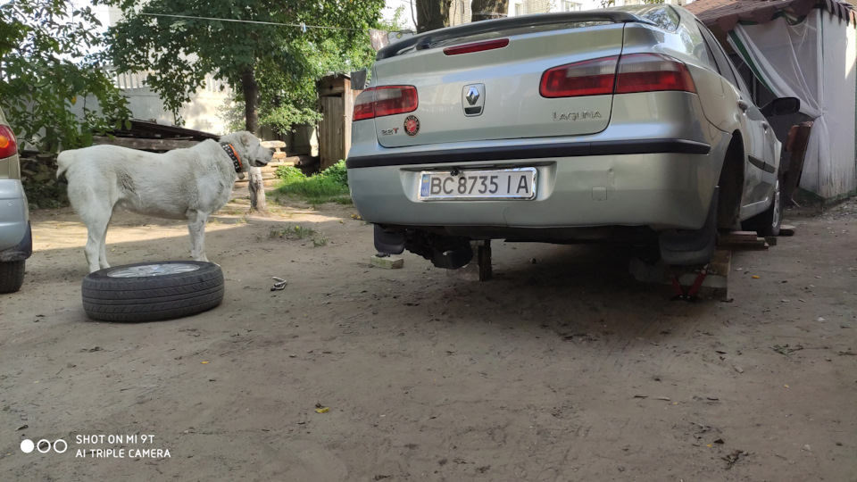Заміна тросів ручного гальма 3