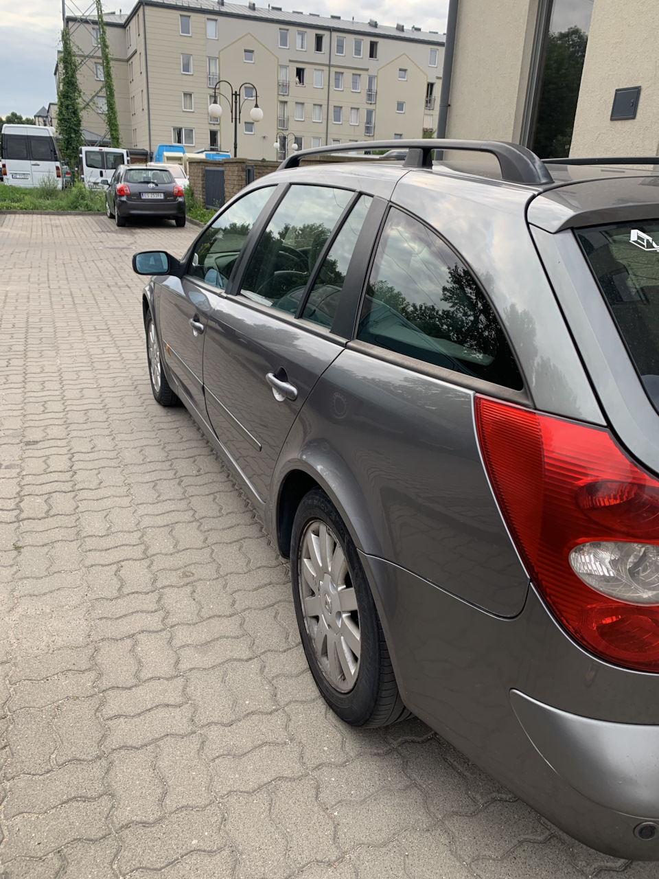 Продав 1