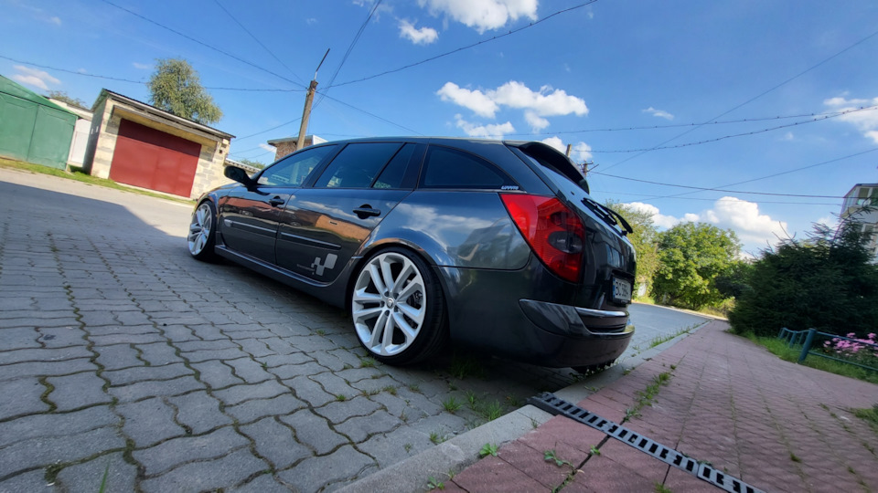 R19 Jaguar F-pace 3