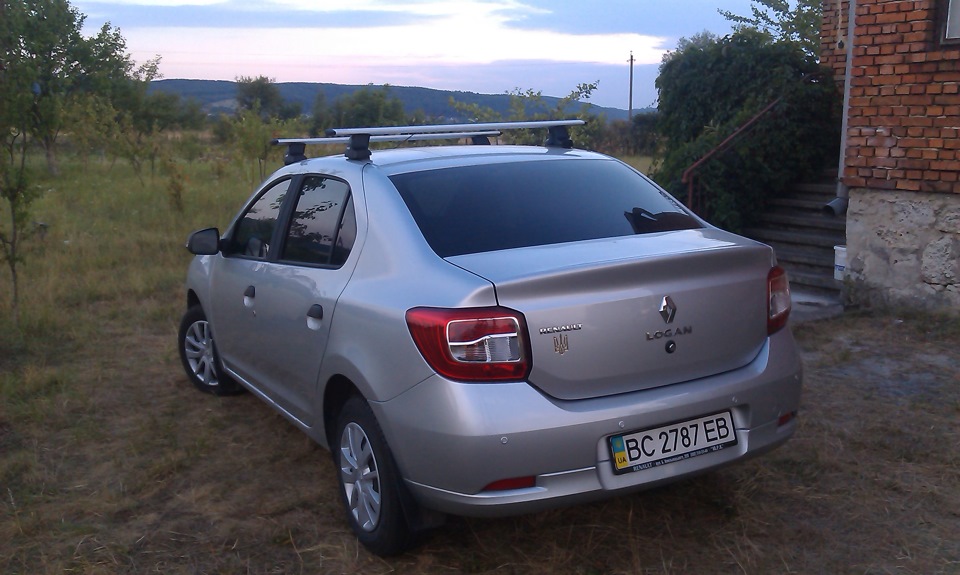 Багажник на дах thule 3