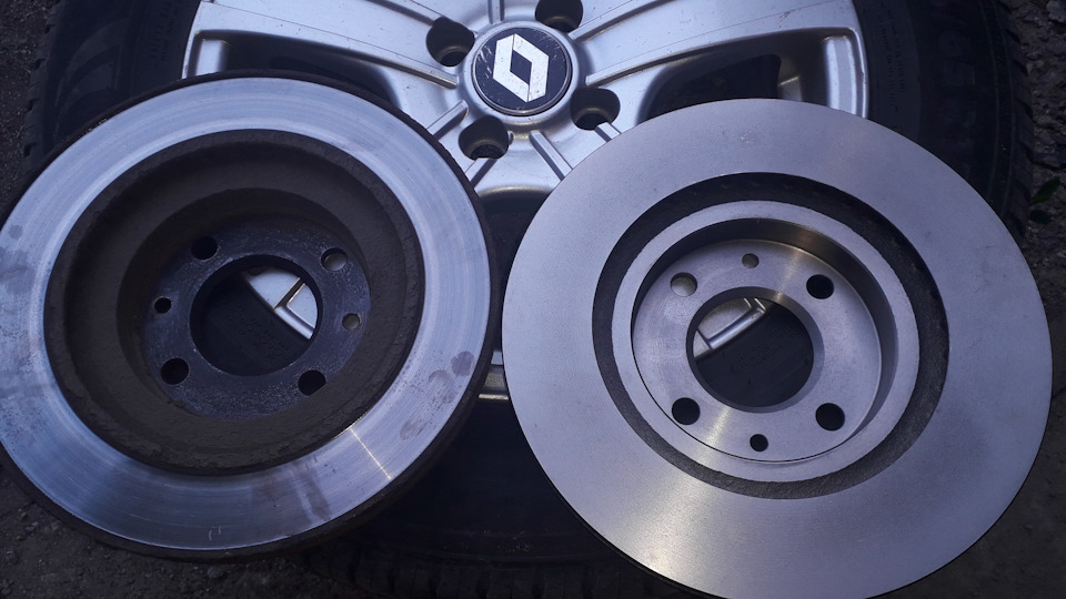Заміна передніх гальмівних дисків і колодок Brembo (почали бити через тисяч 5) 2