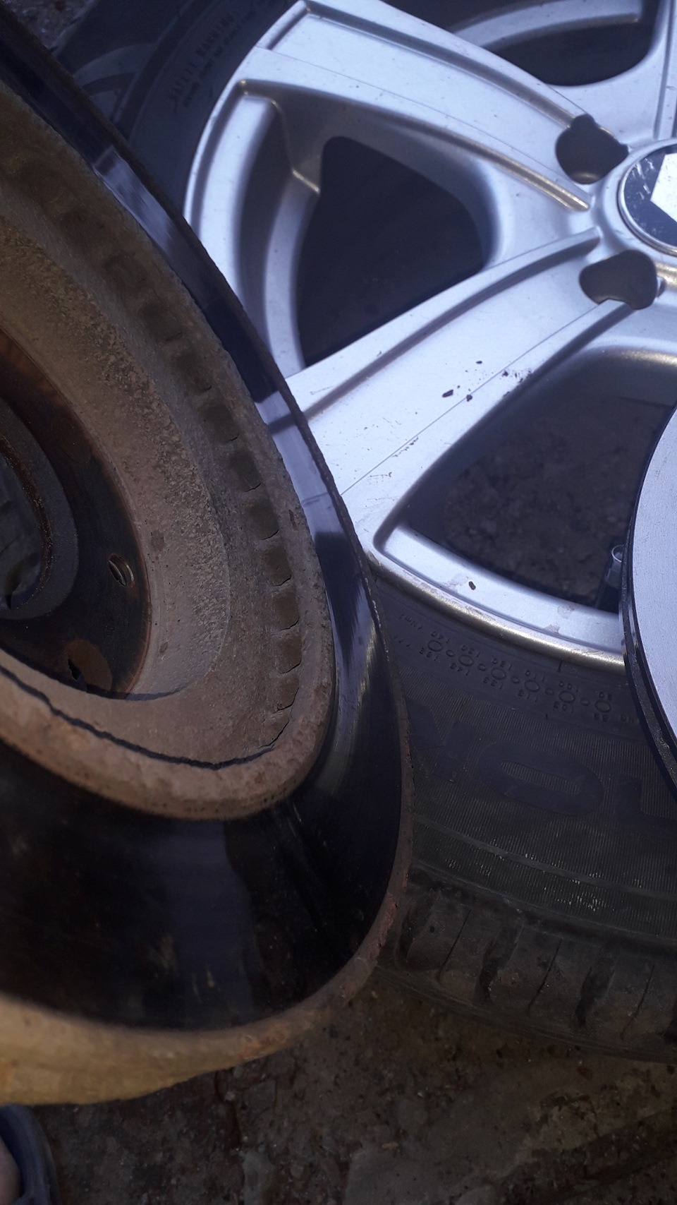 Заміна передніх гальмівних дисків і колодок Brembo (почали бити через тисяч 5) 3