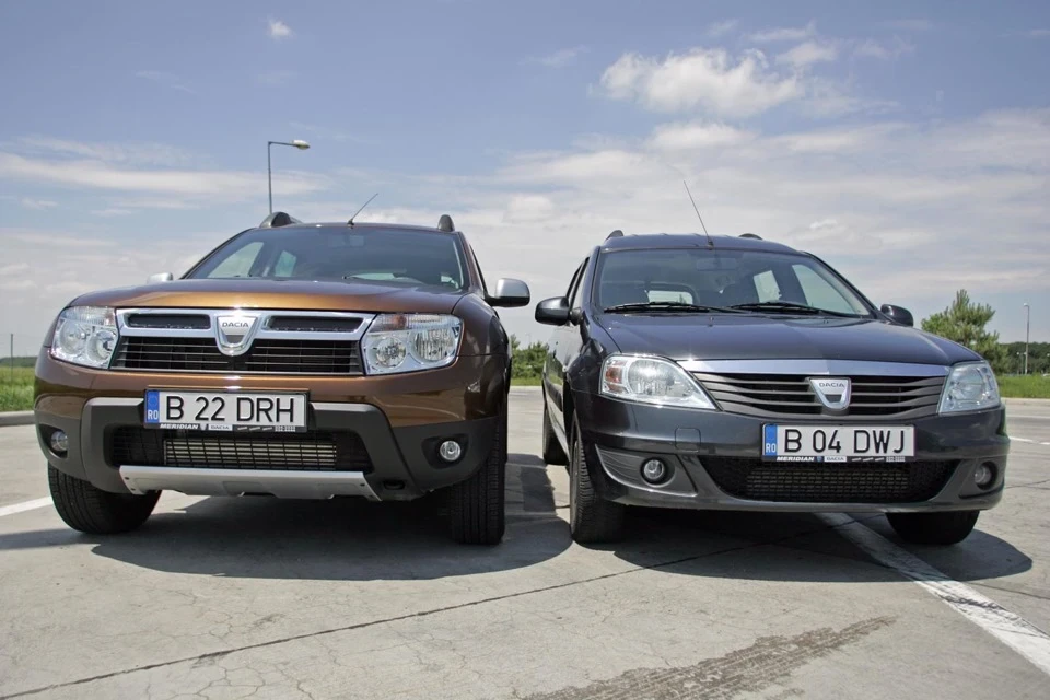 Renault Logan MCV(Largus) проти Renault Duster