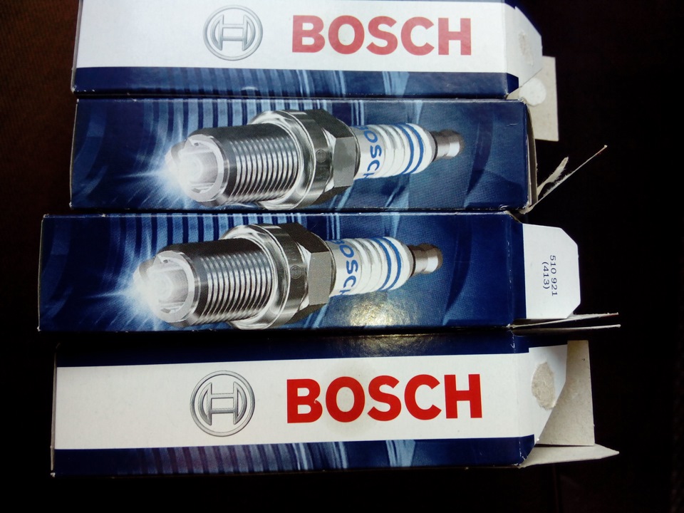 Свічки BOSCH 1