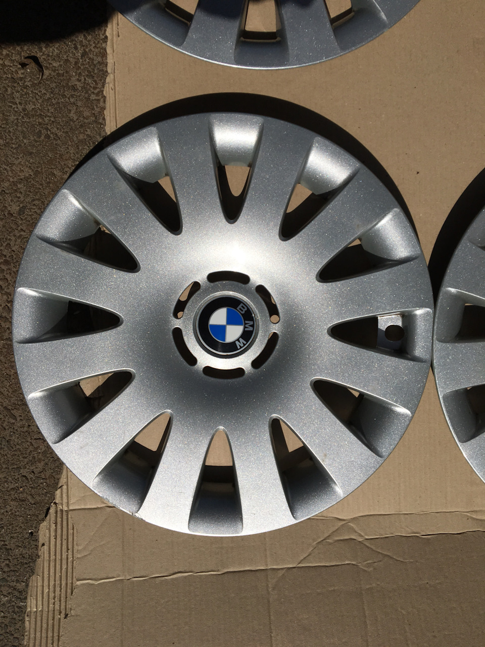 Продам ковпаки VW, BMW, AUDI R16 2