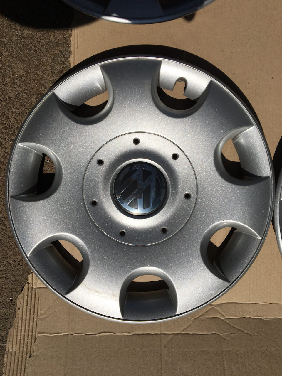 Продам ковпаки VW, BMW, AUDI R16 1