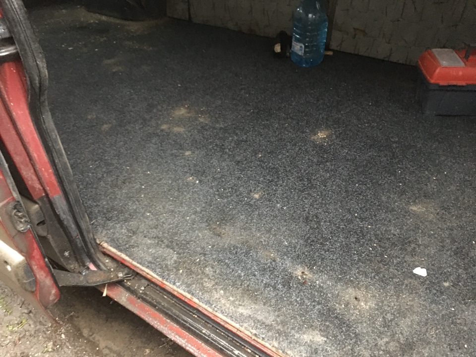 Встановлення санок в Renault Master II 4
