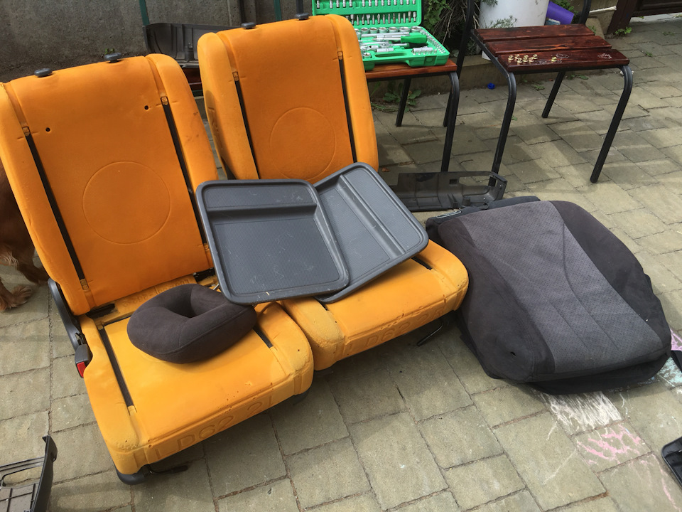 Заміна пасажирської півторашки Renault Master 5