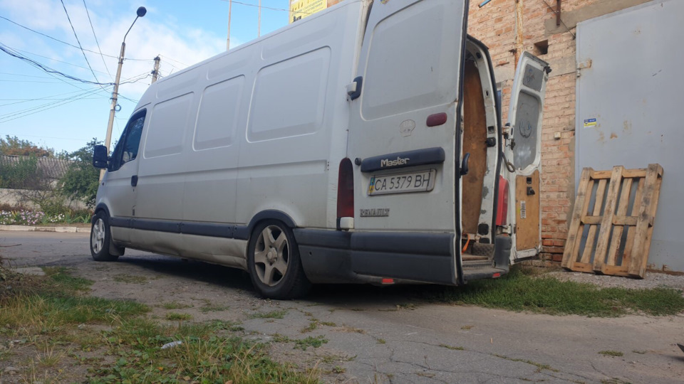 Придбав літні капці від Vw Tuareg R17 3