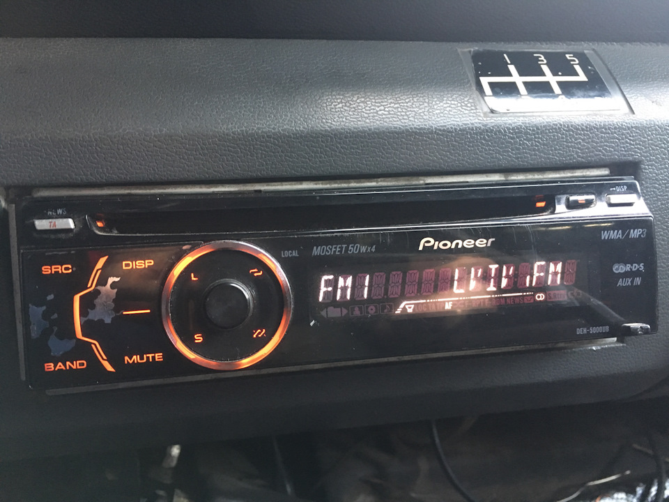 Заміна магнітофон на pioneer deh5000ub 1